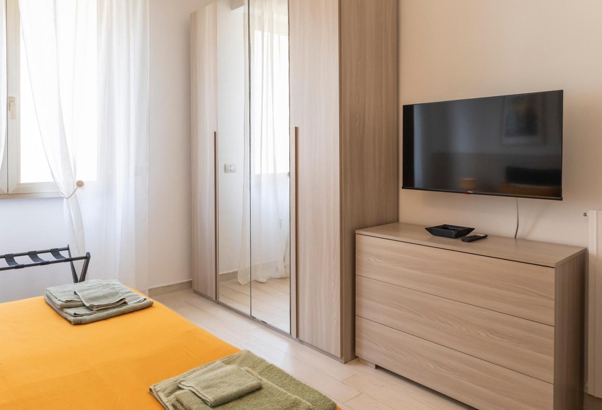Ferienwohnung Deledda19 Casa A 15 Minuti Da Firenze Scandicci Exterior foto